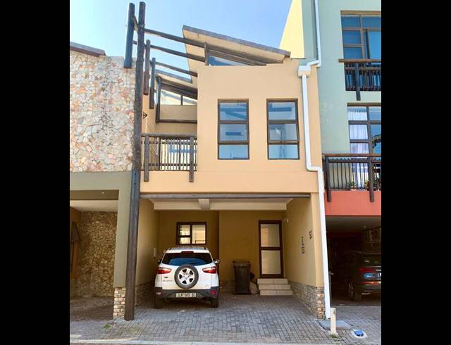 3 BEDROOM APARTMENT RENTED IN HUMEWOOD